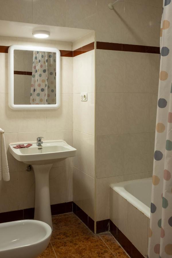 Double Room Private Bathroom